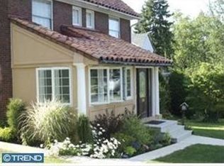 28 Endlich Ave, Mount Penn, PA 19606