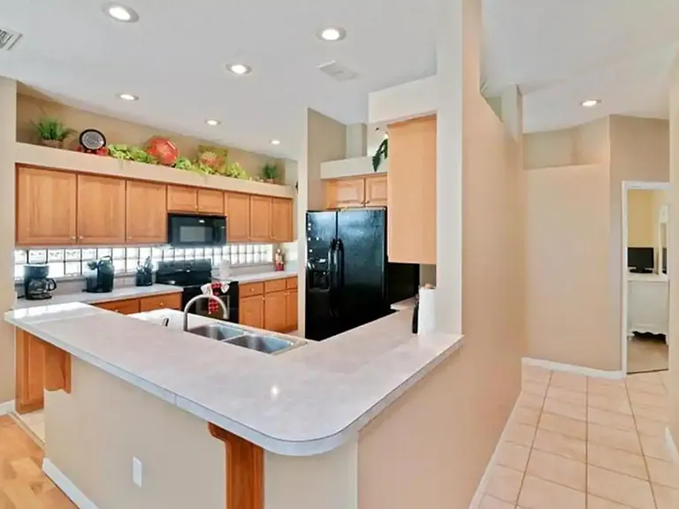 2918 Sunset Vista Blvd — Photo 3