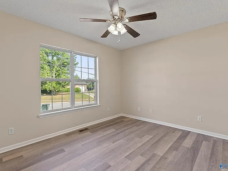 3103 Sonya Dr NW — Photo 15