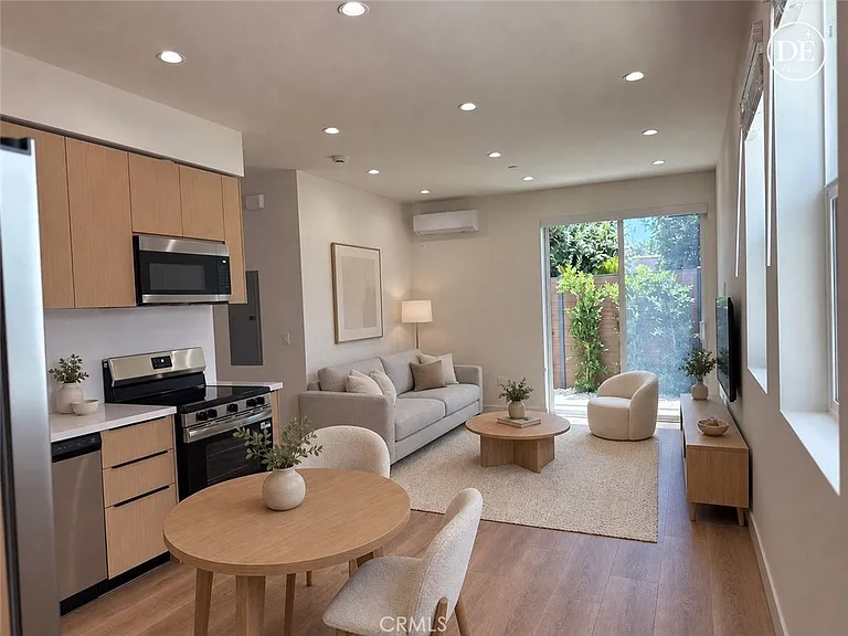 4121 Lafayette Pl #D — Photo 1