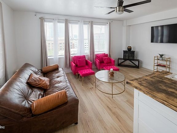 4th image of 311 W ASHLEY Street #701 A&B