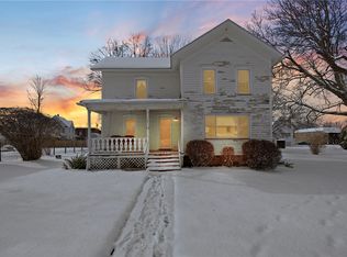 5043 Gray St, North Rose, NY 14516