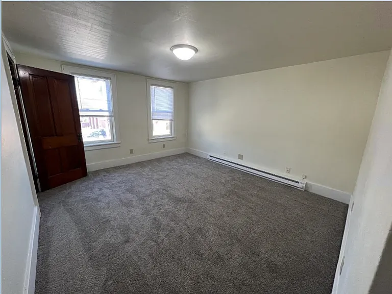 173 N Monroe St #3 — Photo 2
