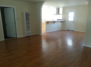 412 E 237th St, Carson, CA 90745