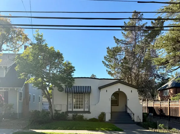 846 D St, Petaluma, CA 94952