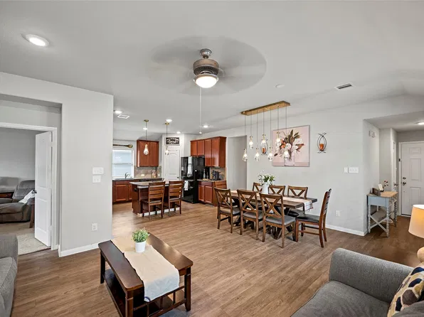 6938 Scarlet Sagebrush St, Katy, TX 77449