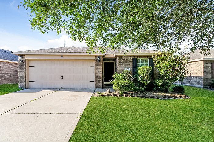 1st image of 2107 Golden Topaz Dr