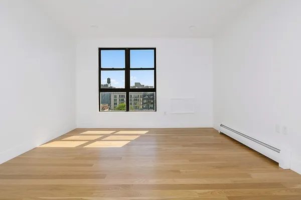 Rented by R New York | media 8