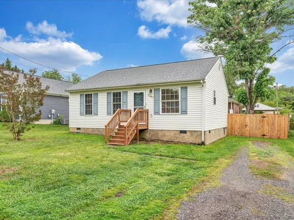 1341 Gillette Ave SE, Roanoke, VA 24014