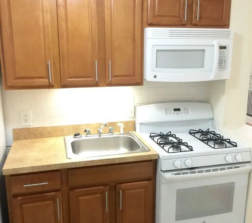 153 Washington St #35
