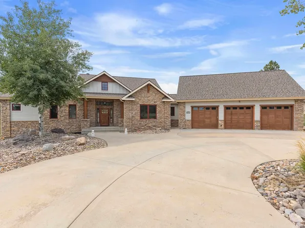 9191 Emerald Ridge Rd, Rapid City, SD 57702