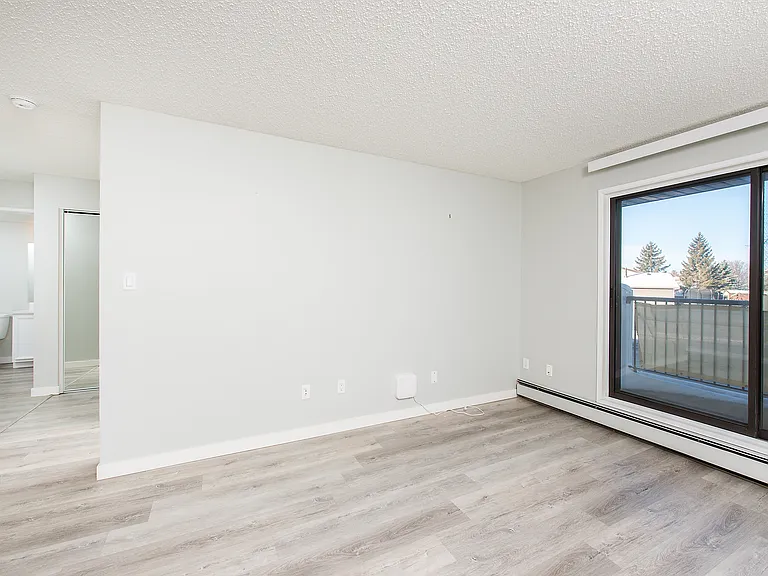 401 Kirkness Rd NW — Photo 13
