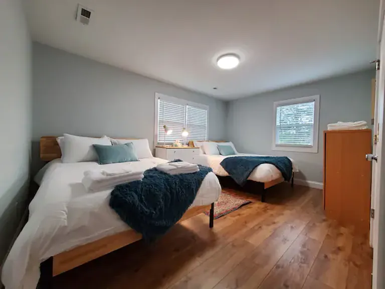 328 Kelford Ln — Photo 10
