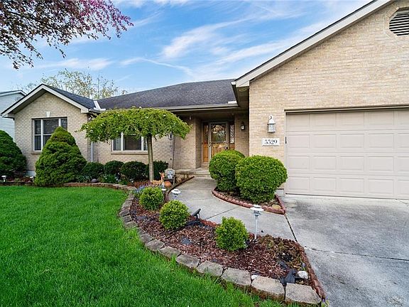 4th image of 5529 Dorothy Ct