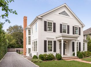 81 Halsey Ave, Southampton, NY 11968