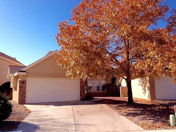 4th image of 1109 Avenida Las Vistas NW