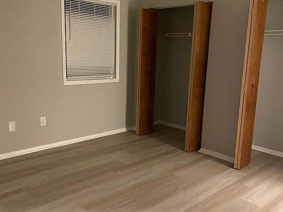 3rd image of 2970 Spruce Cir