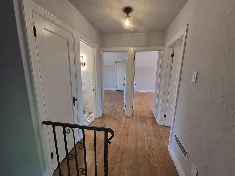 5944 Dorchester Rd — Photo 9