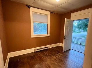 211 W Vine St APT 1, Champaign, IL