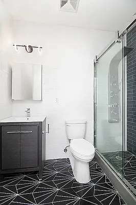 Rented by REAL New York | media 8