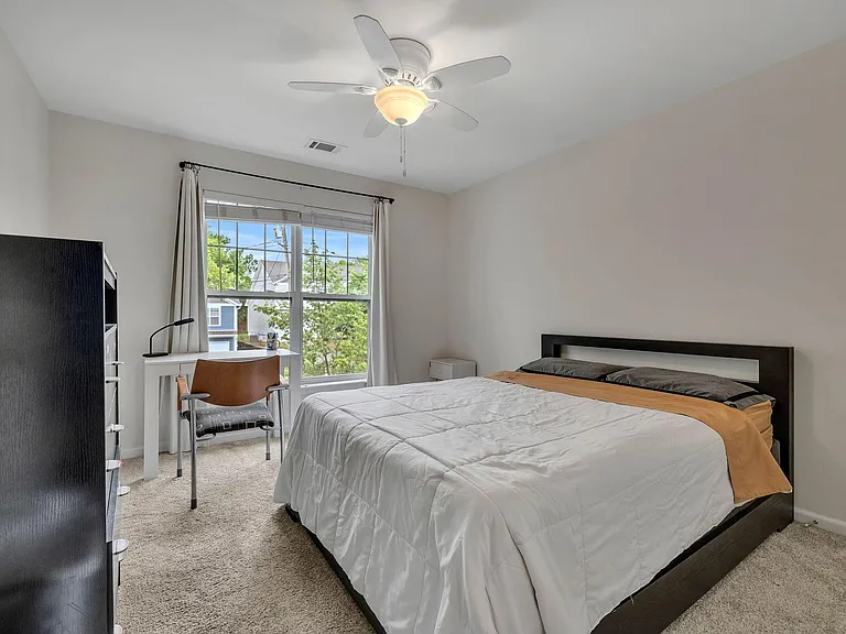 407 Normandy Cir — Photo 30