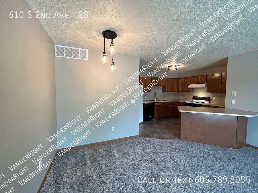 1st image of 610 S 2nd Ave APT 28