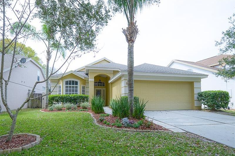 1st image of 986 N Lake Claire Cir