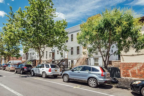 Rented by Nooklyn NYC LLC | media 16