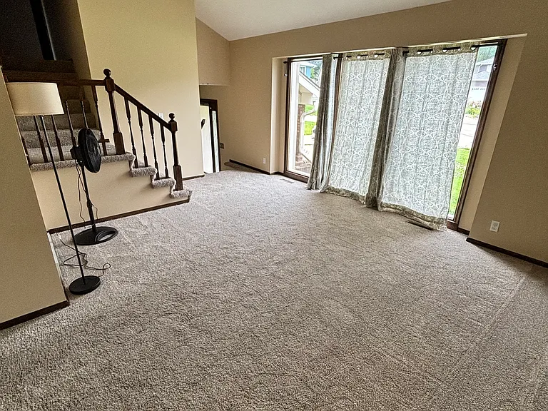 15517 Jones Cir — Photo 12