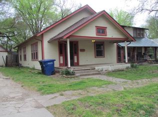 212 E Columbia Ave, Augusta, KS 67010