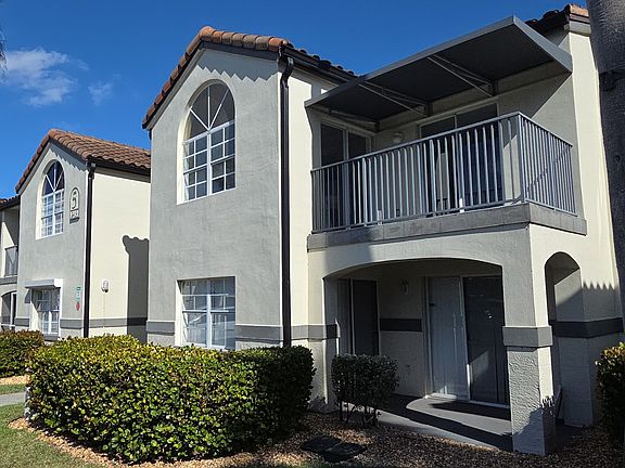 3rd image of 3419 Winkler Ave APT 505