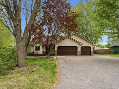 486 Forsham Lake Dr, Lino Lakes, MN, 55014