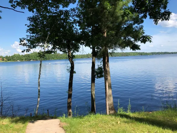 4826 Lazy Pine Rd, Moose Lake, MN 55767
