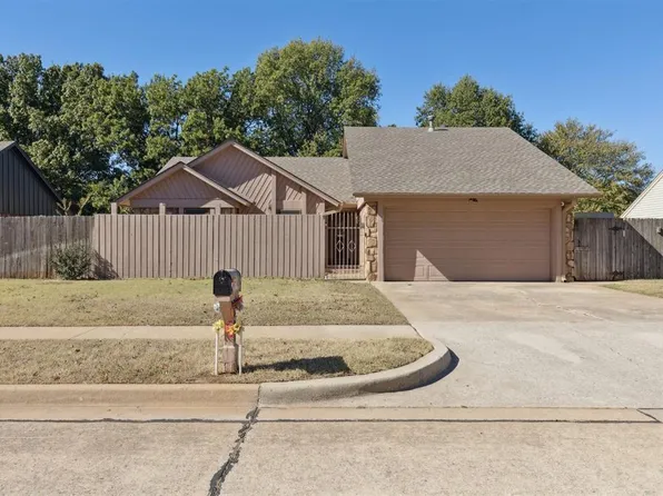 506 Garland Ct, Norman, OK 73072