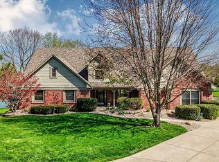 1017 Silver Lake Cir, Greenwood, IN