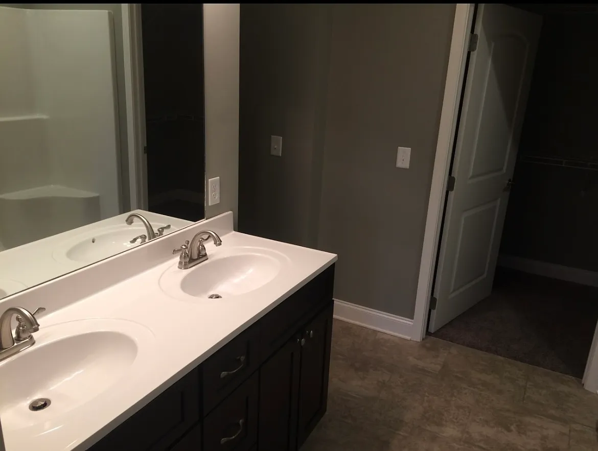2162 Frewin Ct — Photo 2