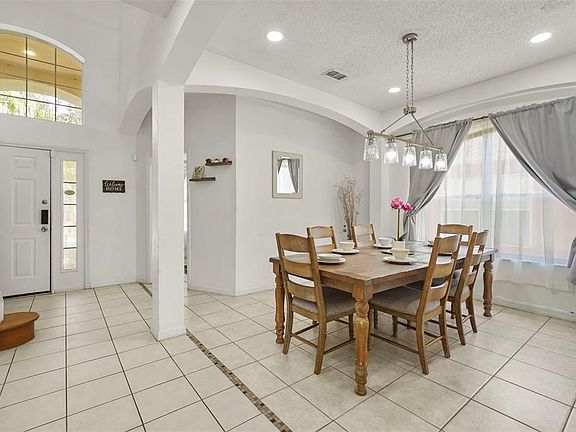 4th image of 1265 Seasons Blvd