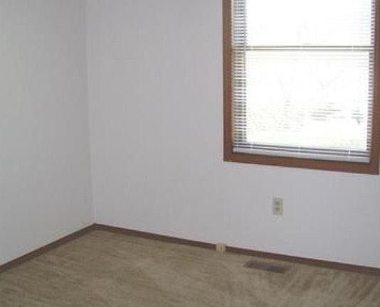 4th image of 12145 Jeannette Mary Dr