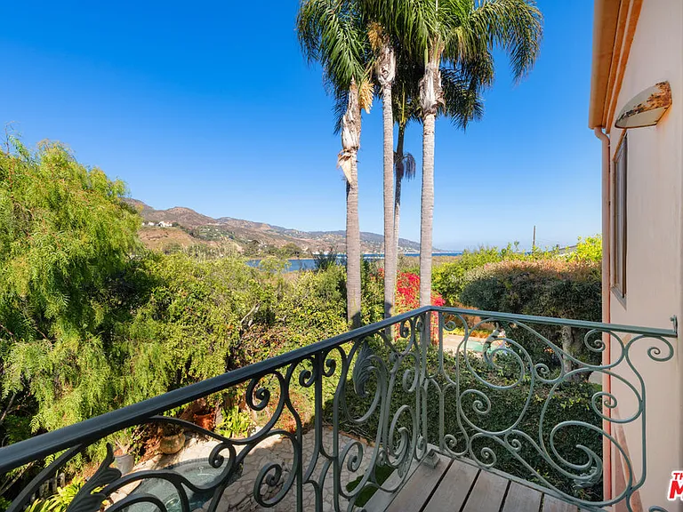 23351 Malibu Colony Rd #108A — Photo 18