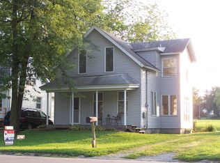 611 N 3rd St, Oskaloosa, IA 52577