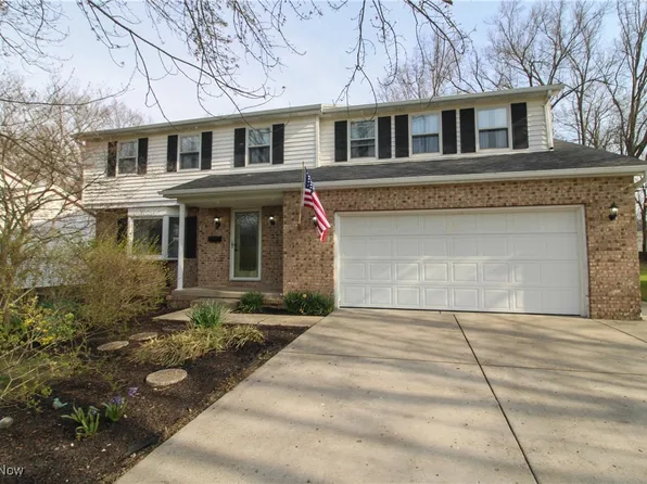 1826 Alverne Dr, Youngstown, OH 44514