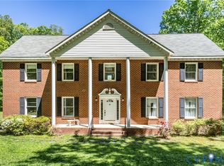 2671 Deer Haven Trl, Columbia, VA 23038