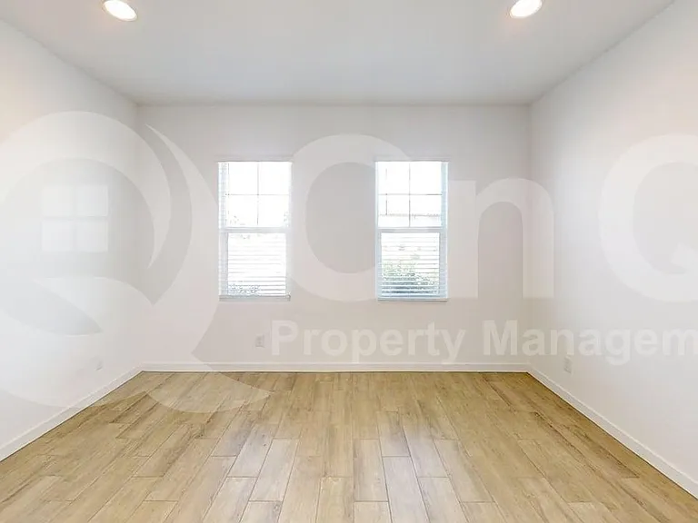 37788 N Yearling Ln — Photo 10