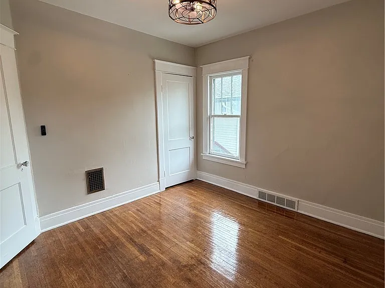 579 Crescent Ave #UPPER — Photo 6