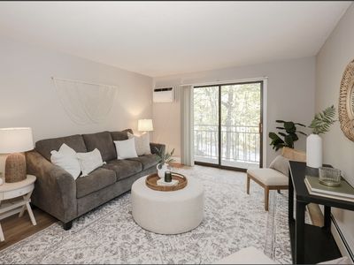 19 Country Club Dr APT 38, Manchester, NH, 03102