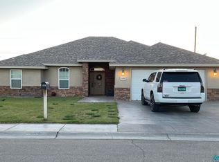 1406 S 25th St, Artesia, NM 88210
