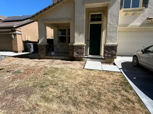 1520 Manzanita Way, Los Banos, CA 93635