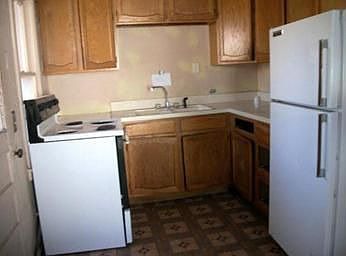 2nd image of 814 N Mesa St