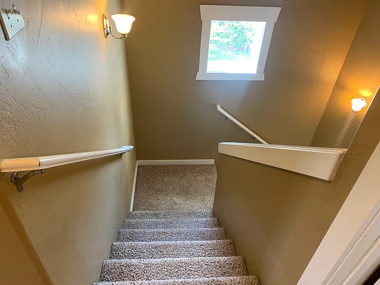 1826 Bluestone Dr — Photo 11