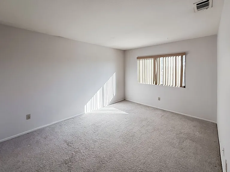 40041 Zamura Ct — Photo 30